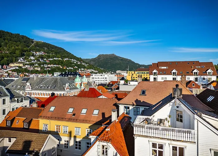 The Bergen Townhouse Dream I Must See Views!